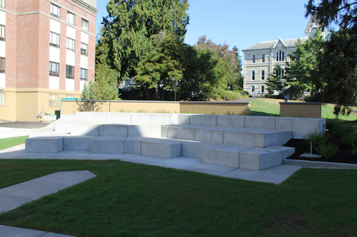 outdoor seating in semicircle