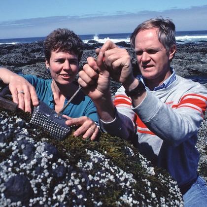 Lubchenco and Menge, photo by Oregon Sea Grant
