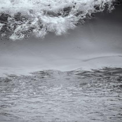 Image of ocean wave starting to form 