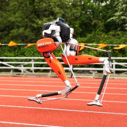 Cassie the robot sets 100-meter record